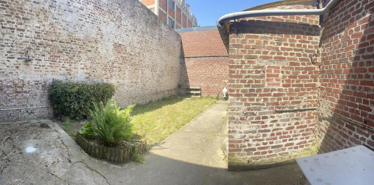 Maison A 2 Pas Du Centre Ville Peronne  Luaran gambar
